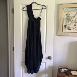 Yolks Johnson size two 2 navy one shoulder dress ❤️